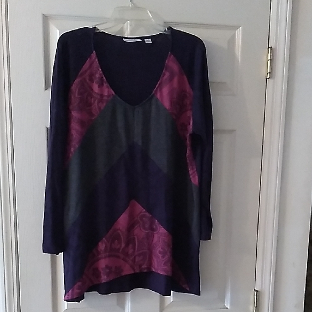 Avenue Navy Blue Top